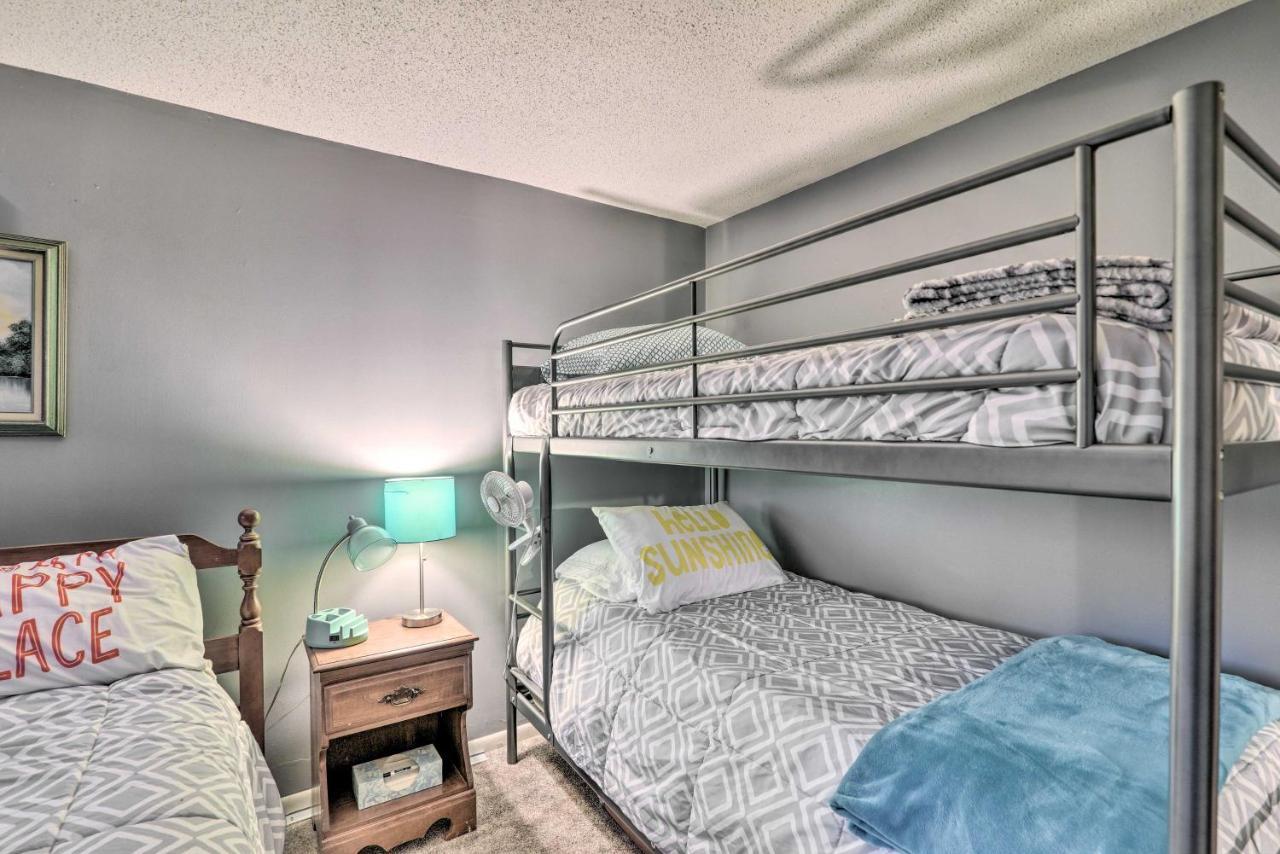 East Tawas Cabin With Lake Huron Access And Views Экстерьер фото